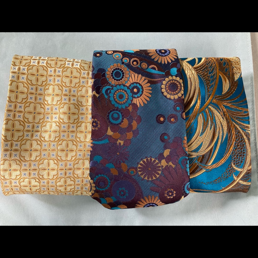 Tie set